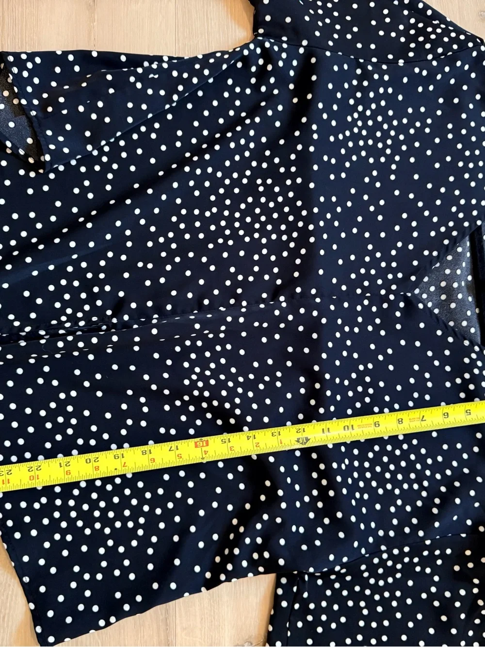VIISHOW XL Black White Polka Dot Tie Front Blouse V Neck Flutter Sleeve Top - Picture 7 of 8